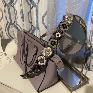 MK Selma Satchel/handbag/purse
One small call out shown in photos